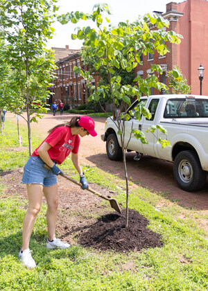 Purina Donates Over $37 Million Towards Academic Partnerships and Nonprofit and Community Organizations Across the U.S.