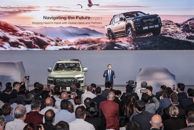 HIMLA Makes its Global Debut at the 2025 Shanghai Auto Show (PRNewsfoto/Chery Automobile Co., Ltd.)