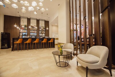 The stylish lobby bar at La Quinta by Wyndham Batumi offers guests a relaxing spot to enjoy refreshing drinks and nibbles. The stylish lobby bar at La Quinta by Wyndham Batumi offers guests a relaxing spot to enjoy refreshing drinks and nibbles.