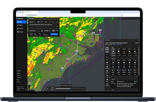 Garmin unveils Garmin Pilot Web, an online flight planning tool