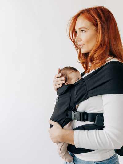Tushbaby's Pearl Newborn Carrier