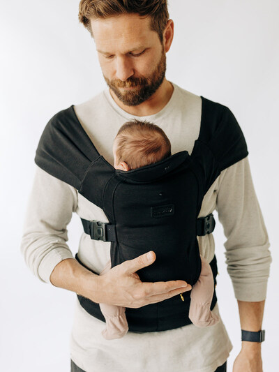 Tushbaby's Pearl Newborn Carrier