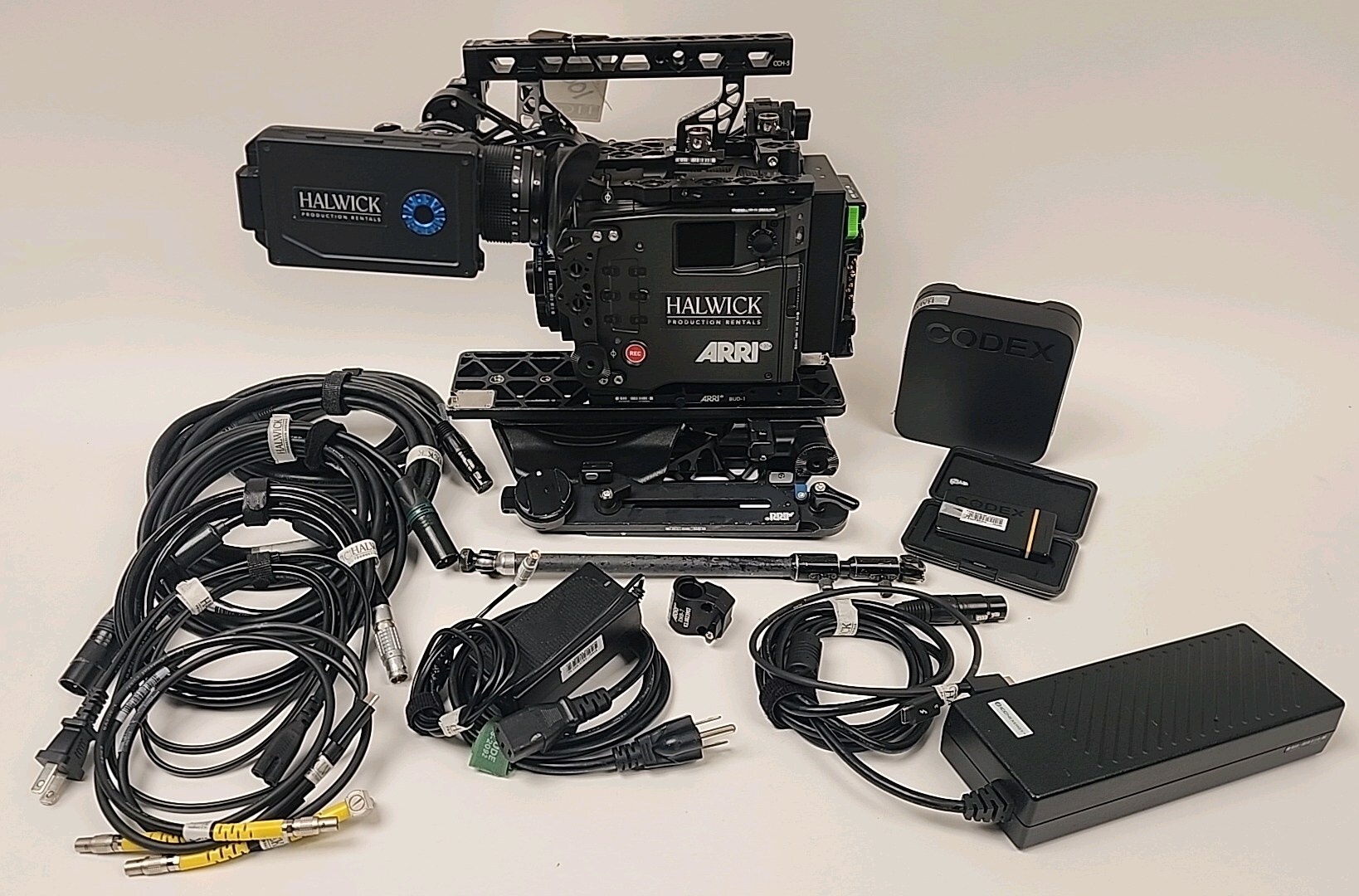 High-Caliber Lenses, Digital Cameras and Other AV Assets Go to Auction May 13-15