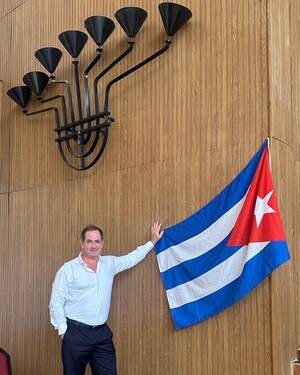 Genesis Prize Cofounder Stan Polovets Meets Cuban Jewish Leaders, Praises Community's Resilience