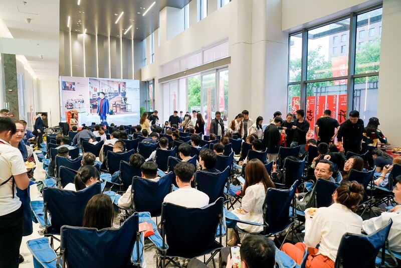 Unable to view the image, Please provide a valid URL.