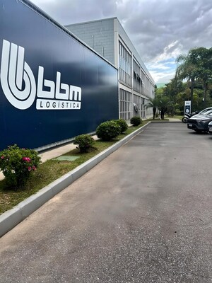 Unable to view the image, Please provide a valid URL.