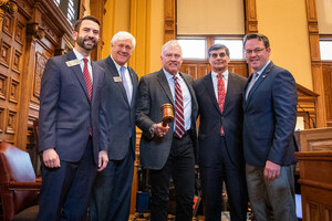 GOV. BRIAN KEMP SIGNS INTO LAW FUND TO PRESERVE GEORGIA BATTLEFIELDS IN HONOR OF GRIDIRON LEGEND VINCE DOOLEY