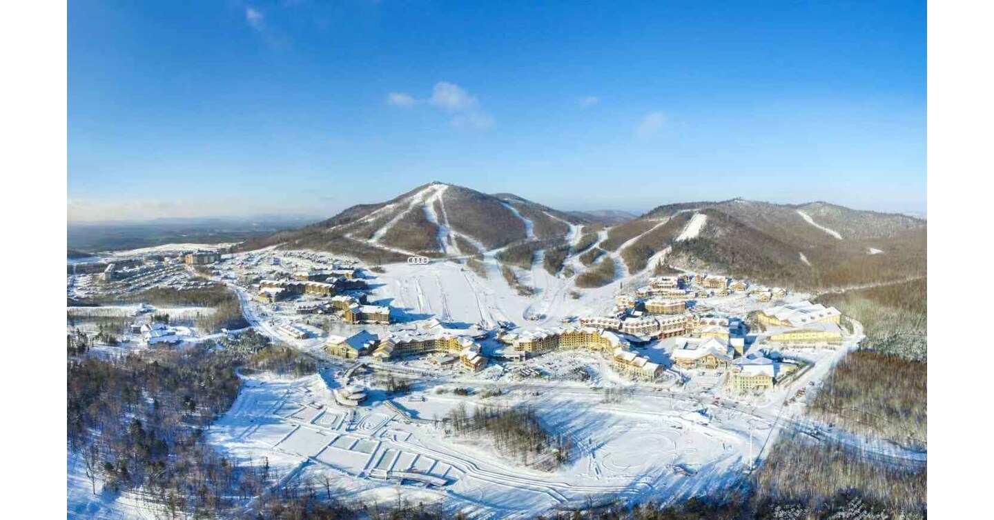 Changbai Mountain Wanda International Resort Jadi Pemimpin Industri Pariwisata yang Mengubah "Sumber Daya Pariwisata Musim Dingin" Menjadi "Industri yang Berkembang Pesat"