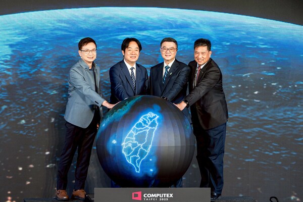 COMPUTEX 2025 Grand Opening Welcomes Distinguished Guests (From left: TAITRA Chairman James Huang, President Lai Ching-te, Premier Cho Jung-tai, TCA Chairman Paul Peng) COMPUTEX 2025 Grand Opening Welcomes Distinguished Guests (From left: TAITRA Chairman James Huang, President Lai Ching-te, Premier Cho Jung-tai, TCA Chairman Paul Peng)