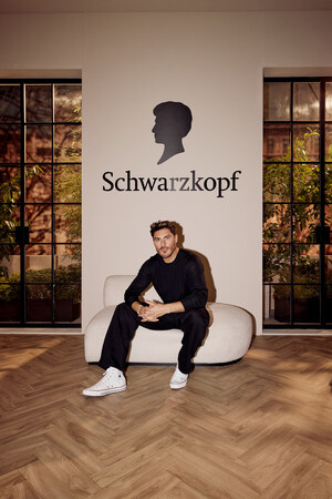 Schwarzkopf Unveils New "Chapters of Change" Brand Campaign featuring Global Ambassadors Sofia Vergara &amp; Chris Appleton