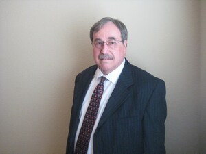 The Inner Circle acknowledges, Kenneth J. Peterson as a 2025 Pinnacle Professional Member Inner Circle of Excellence