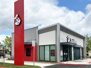 Joy to Oregon! Global Restaurant Sensation, Jollibee, Will Debut in Hillsboro on May 30, 2025, Marking a Delicious First for the State