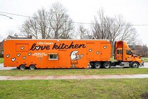 LITTLE CAESARS® LOVE KITCHEN® CELEBRATES 40 YEARS OF SERVICE AND ITS 4 MILLIONTH GUEST IN ITS HOMETOWN OF DETROIT