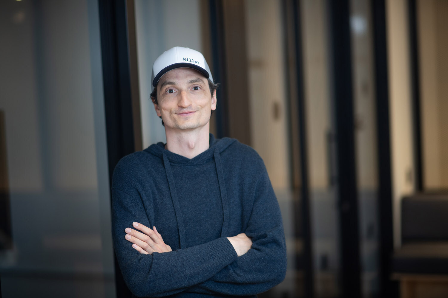 Unable to view the image, Please provide a valid URL.