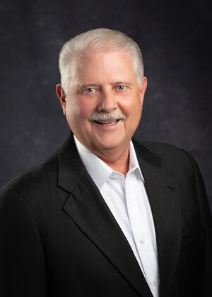 The Inner Circle acknowledges, Don W. Hooper, PhD, CTL as a Pinnacle Professional Member