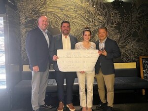 DR. ALAN CHEN AND DR. F. WINSTON GWATHMEY RECOGNIZED BY ALLOSOURCE WITH THE DR. STEVEN GITELIS INSPIRATION AWARD FOR HONORING THE GIFT OF DONATION