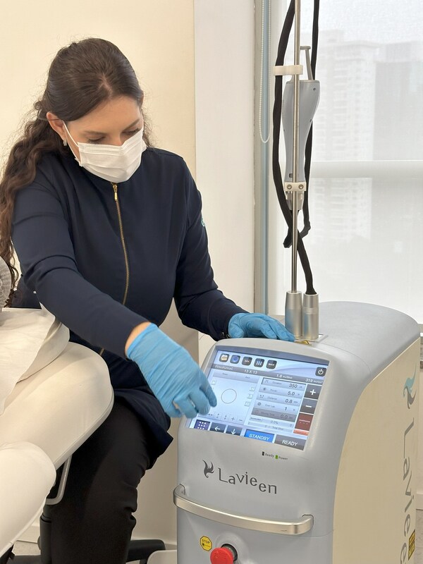 Unable to view the image, Please provide a valid URL.