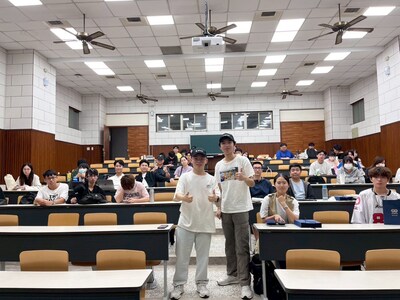 逾 50 位學生熱情參與，現場互動氣氛熱烈。