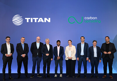 TITAN Group and Carbon Upcycling MOA signing ceremony (CNW Group/Carbon Upcycling Technologies Inc.) TITAN Group and Carbon Upcycling MOA signing ceremony (CNW Group/Carbon Upcycling Technologies Inc.)