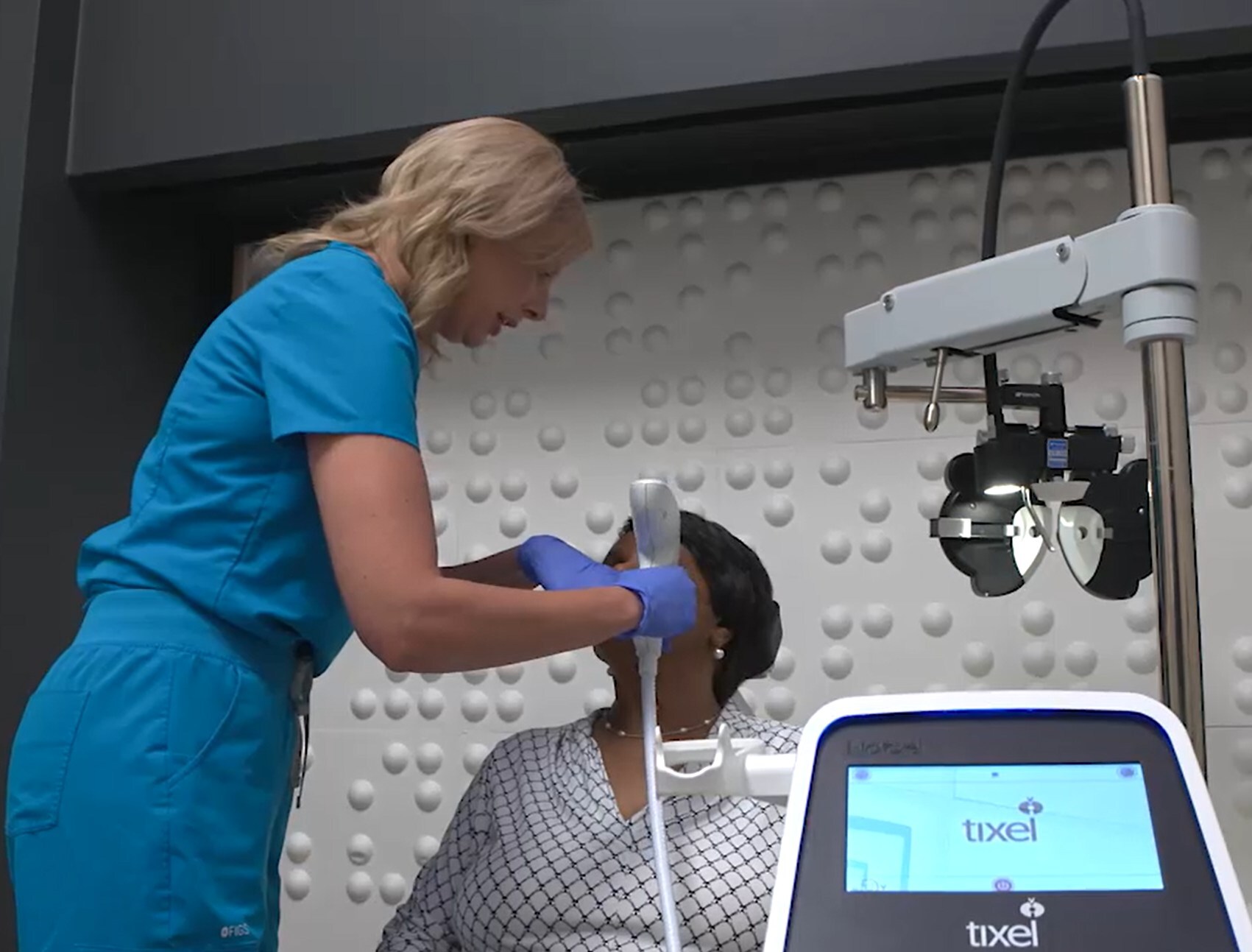 Unable to view the image, Please provide a valid URL.