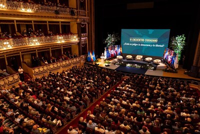 Dionisio Gutierrez gives his speech at Teatro Campoamor. VI Citizen Convention