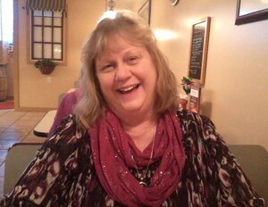 The Inner Circle acknowledges, Hollandra Laurel Geiser-Chang, MSLS as a Pinnacle Professional Member