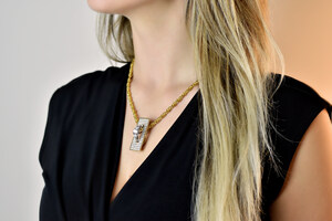 New Patent Redefines How Rings Are Worn on Necklaces