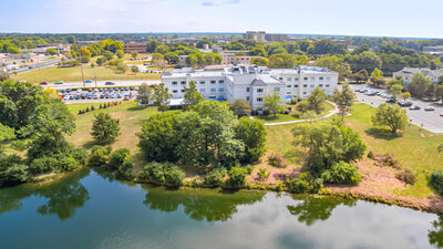 Unable to view the image, Please provide a valid URL.