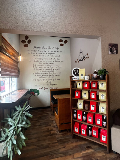"Our Love for Coffee" statement of D&C Finca El Granizo, a coffee farm and café in Siguatepeque, Honduras, visited by the Crimson Cup team.