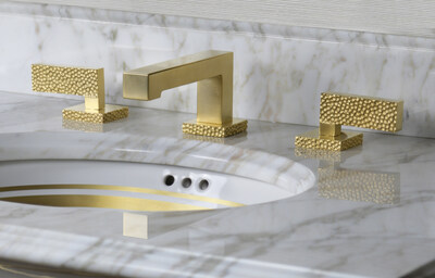 Sierra Lever Faucet Set in Gold Plate
