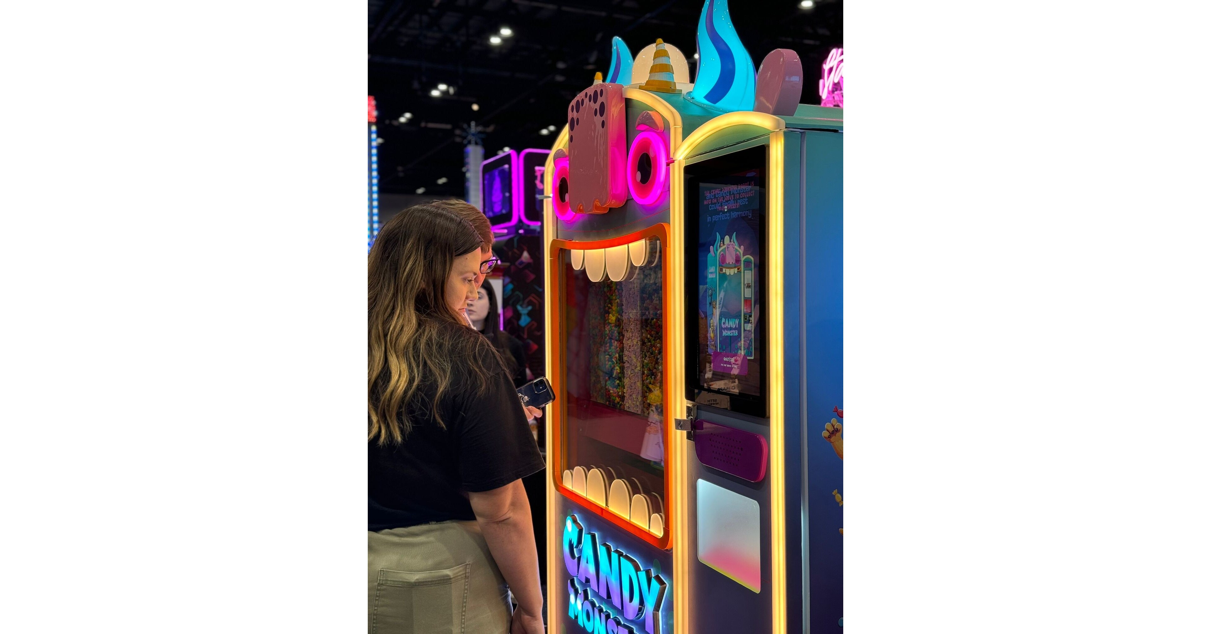 Sweet Robo Heats Up IGES 2025 with New Machines and a Bold Partnership Reveal