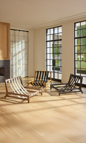 Lovesac Expands PillowSac Chair Line with New Frame Finishes to Mark First Anniversary