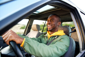 2025 Allstate America's Best Drivers Report® revela las ciudades más seguras y riesgosas para conducir