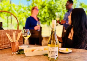Castello di Amorosa Unveils Libero: A Pioneering Non-Alcoholic Wine Experience