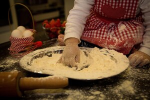 GiangisKitchen.com Shares Tips to Get Kids Involved in the Kitchen this Summer
