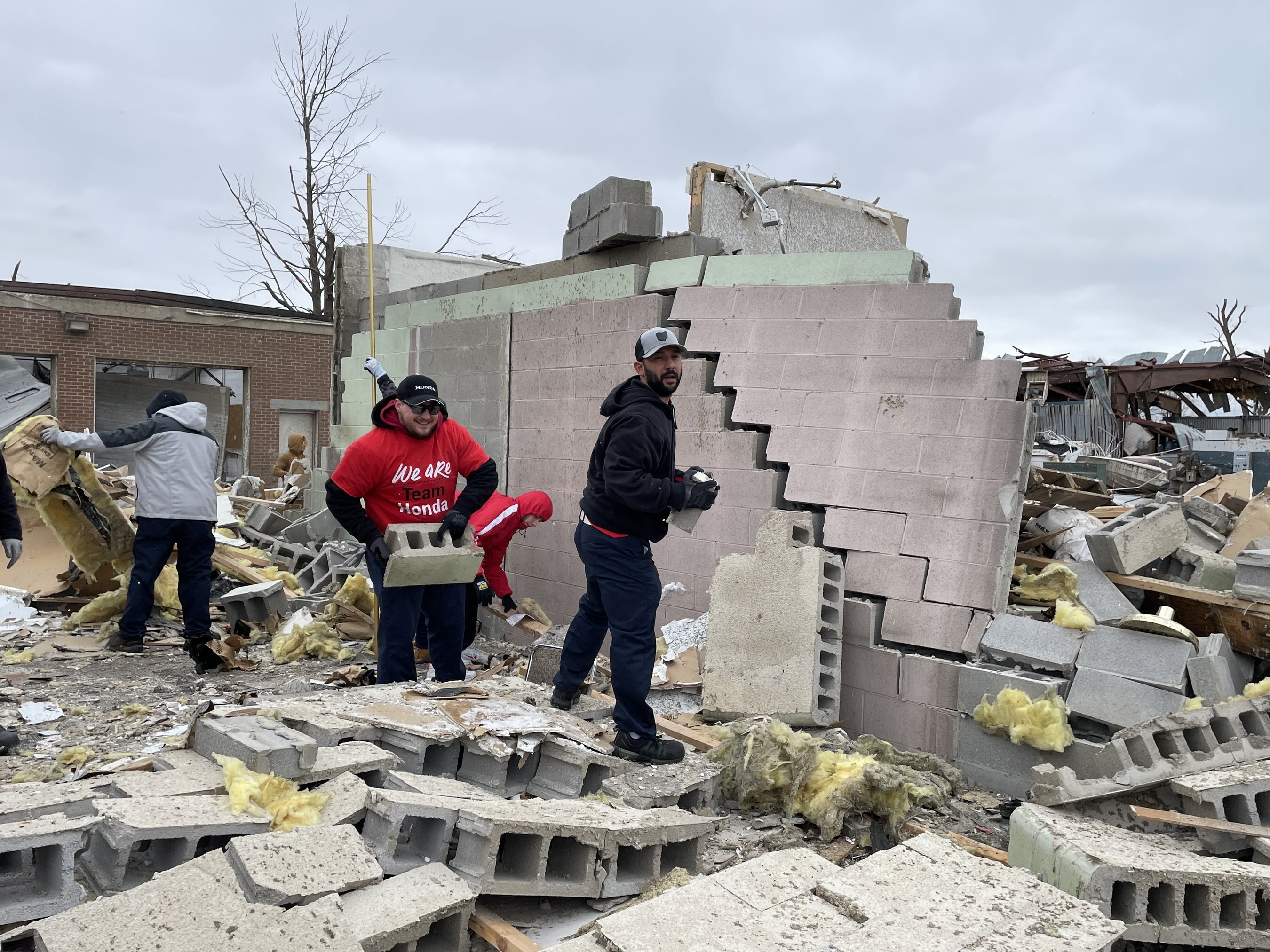 Unable to view the image, Please provide a valid URL.