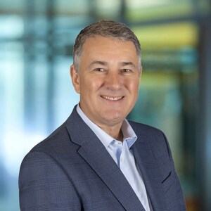 El experimentado líder Owen James es ascendido a presidente de PRA Group Europe