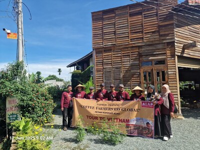 From Kerinci to Da Lat: ALKO Empowers Farmers to Break Boundaries and Learn from Vietnam for the Future of Indonesian Coffee (PRNewsfoto/ALKO Sumatra Kopi)
