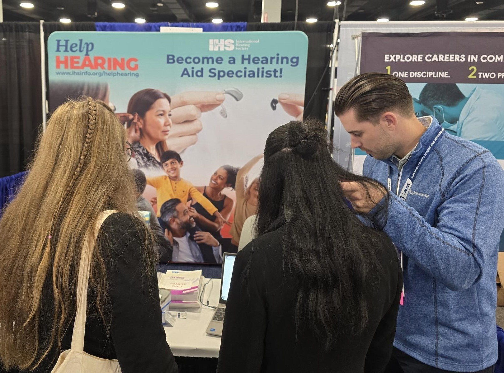 Unable to view the image, Please provide a valid URL.