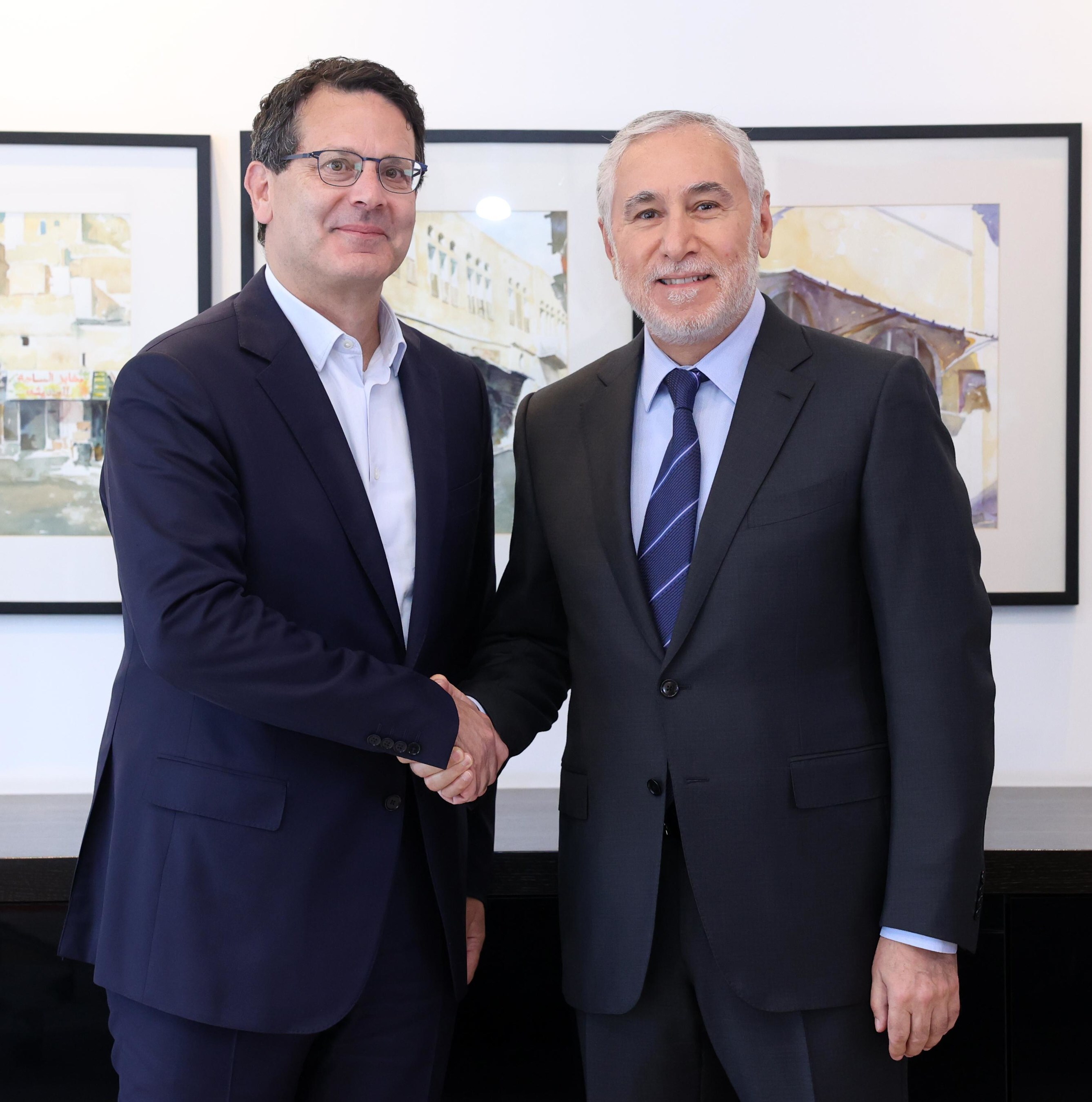 Bank al Etihad and INVESTBANK Set Merger in Motion in Jordan's Largest Banking Deal