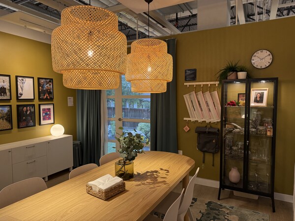 Unable to view the image, Please provide a valid URL.