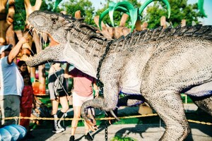LuminoCity Festival's 'Dino Safari' Returns to Walt Whitman Shops