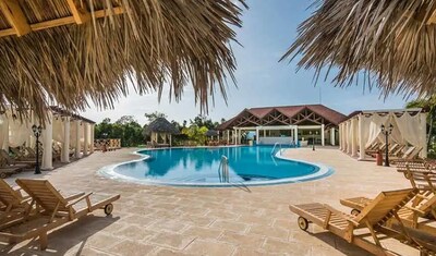 Unable to view the image, Please provide a valid URL.