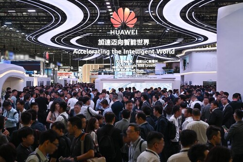 Huawei's booths in Hall N1 at MWC Shanghai 2025 (PRNewsfoto/Huawei Technologies Co., Ltd)