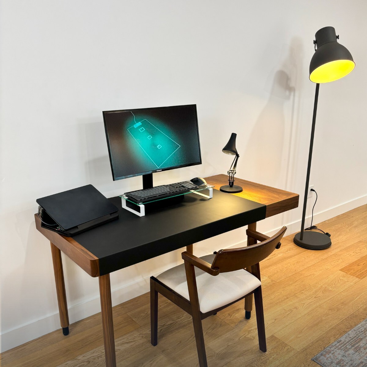 Unable to view the image, Please provide a valid URL.