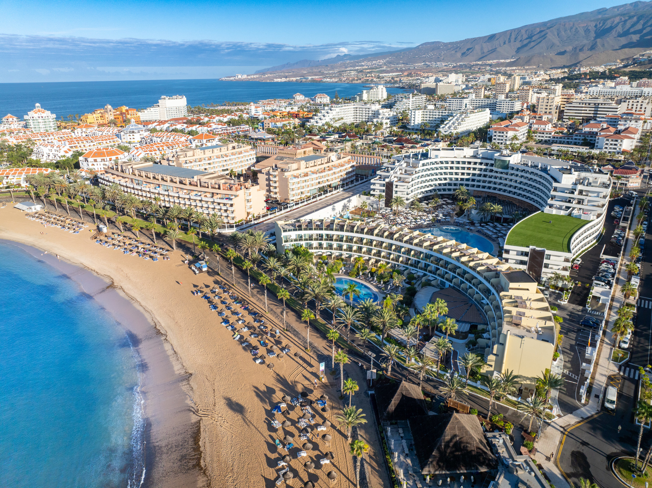 Selenta Group (Brookfield) sells the iconic Mare Nostrum Resort in Tenerife in the largest ever transaction in Spain