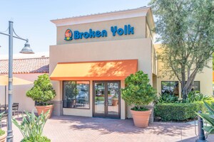 Broken Yolk Café Signs 4-Unit Deal for Los Angeles County