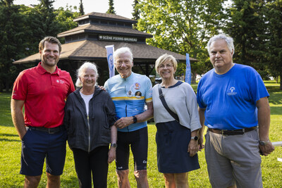 Inauguration officielle de la scène Pierre-Bruneau lors de l'accueil du Tour CIBC Charles-Bruneau à Victoriaville