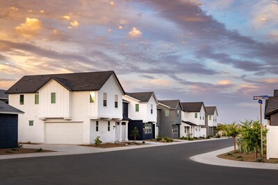 Street Scape - Cyrene at Skyline