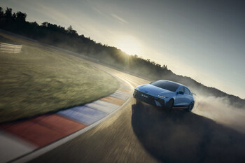 Hyundai Motor IONIQ 6 N_Driving Front Quarter (PRNewsfoto/Hyundai Motor Company)